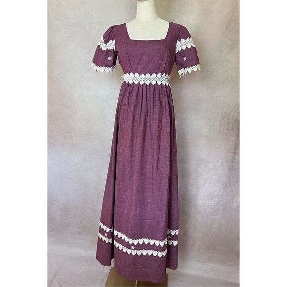 Vintage Prairie Dress - Picture 1 of 5